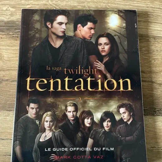 Guide officiel de la saga twilight volume tentation