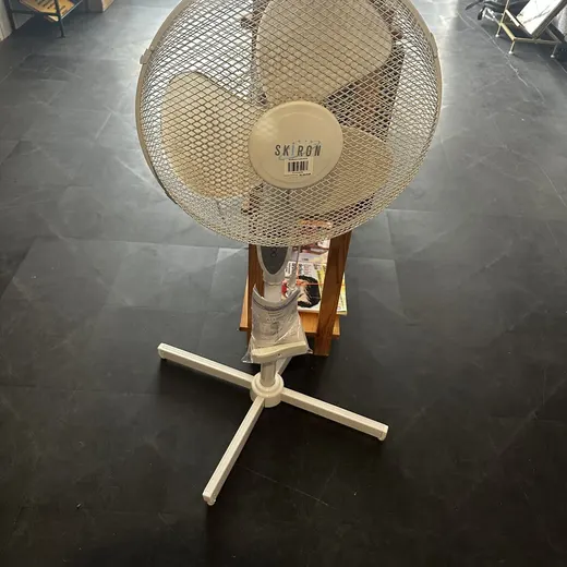 Ventilateur à pied skiron