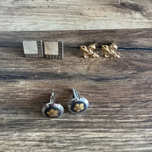 Boutons de manchette par deux