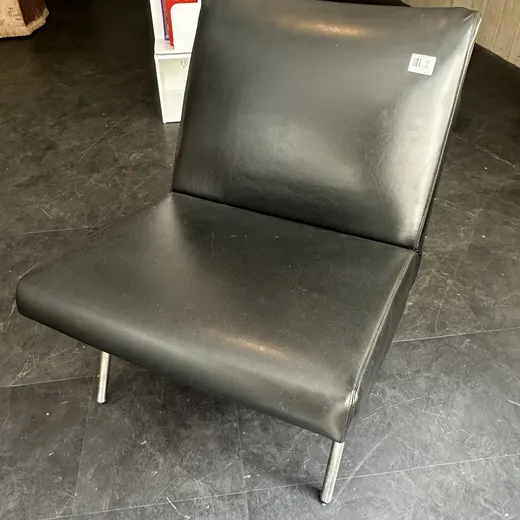 FAUTEUIL ANNEE 70 NOIR