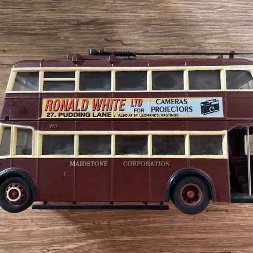 Bus de collection N•50