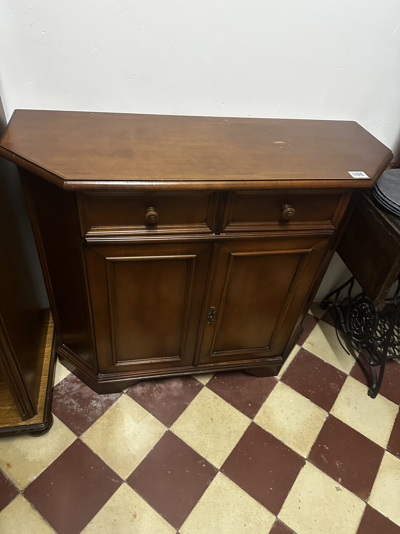 PETIT BUFFET 2 PORTES 2 TIROIRS