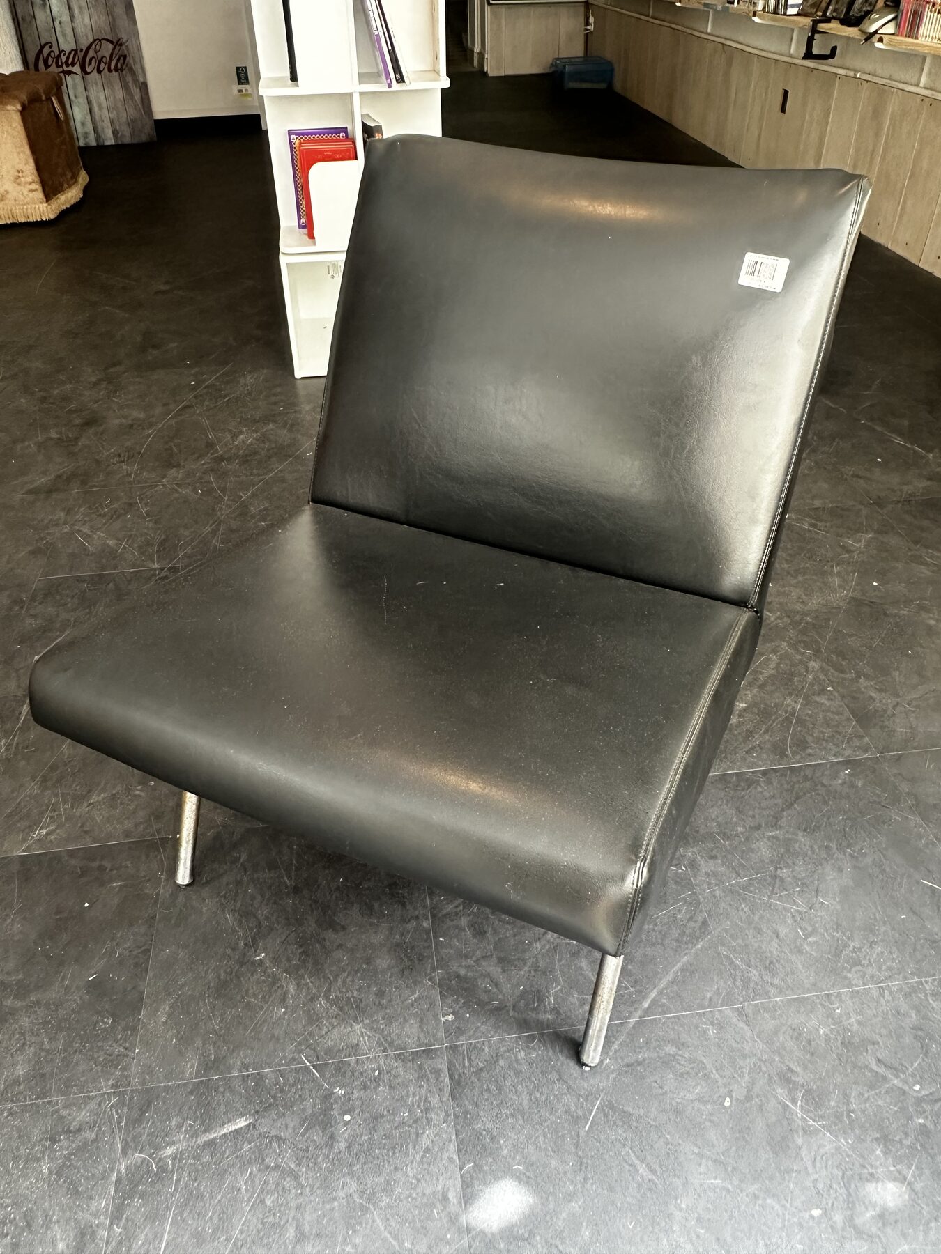 FAUTEUIL ANNEE 70 NOIR