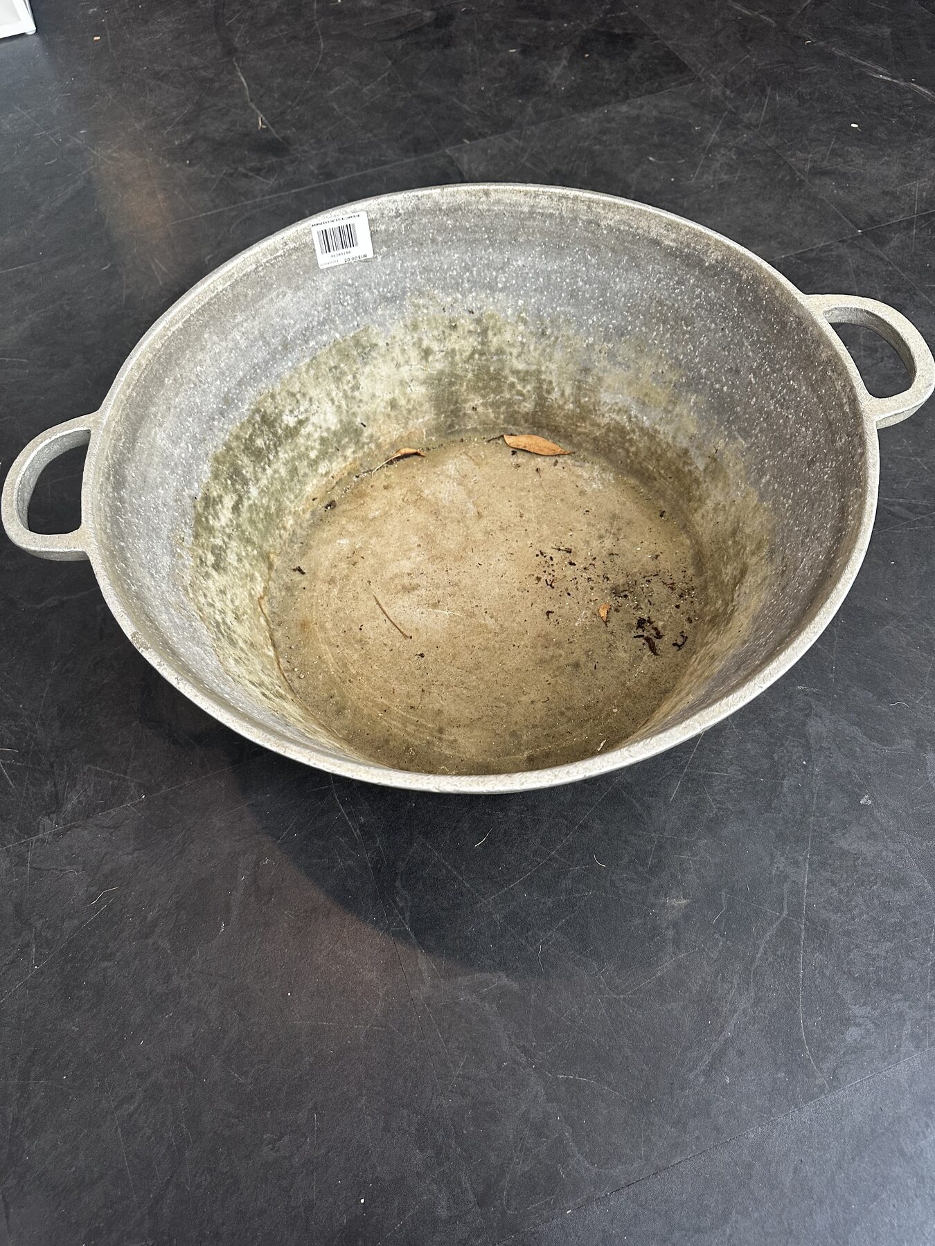 BASSINE EN FONTE D'ALUMINIUM