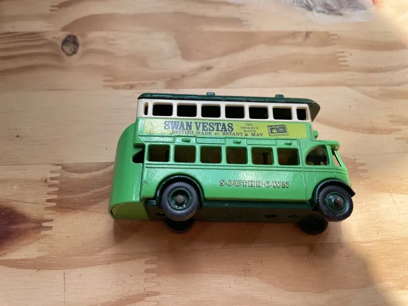 Bus de collection N•117