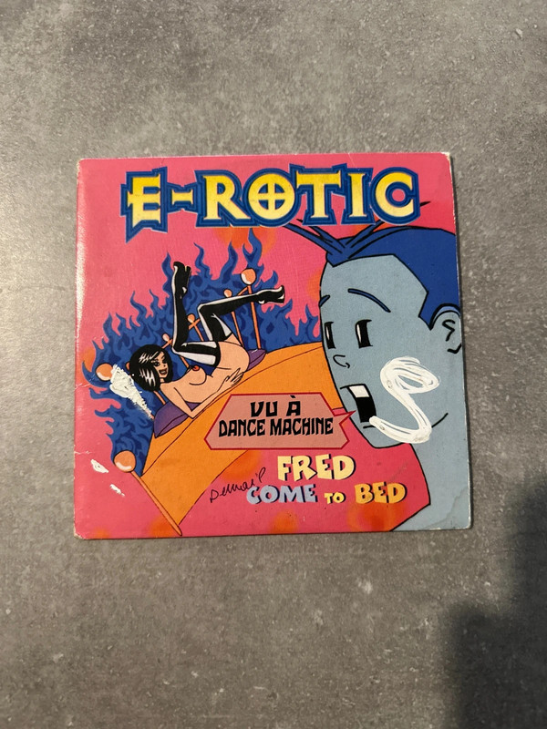 E-rotic single