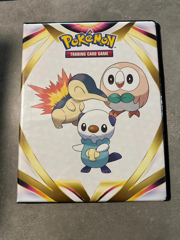 Classeur carte Pokémon vide