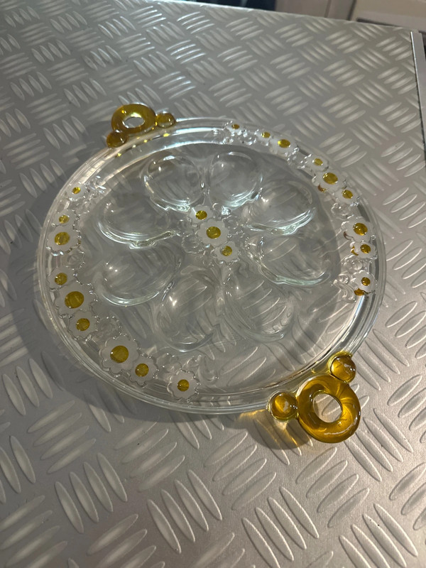 Plat a oeuf vintage en verre