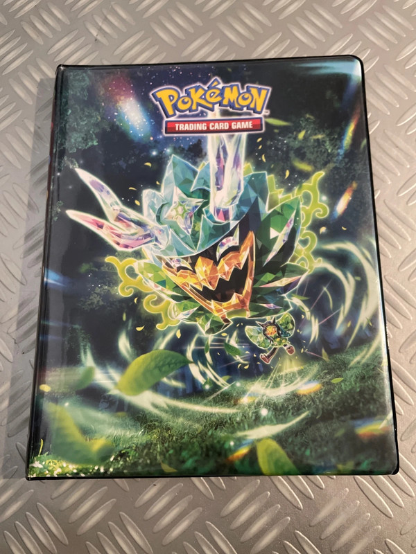 Classeur de cartes Pokémon vide