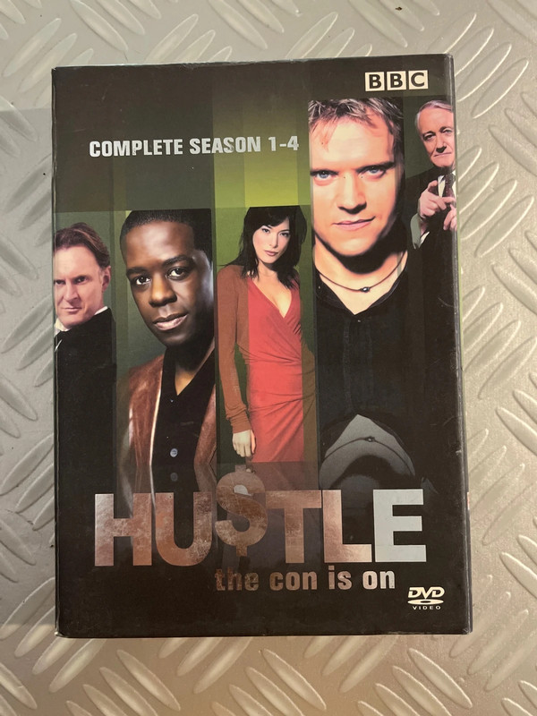 Hustle the con is on dvd saison 1 a 4