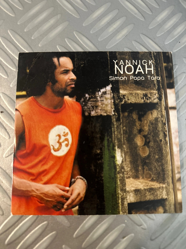 Single Yannick noah Simon papa tara