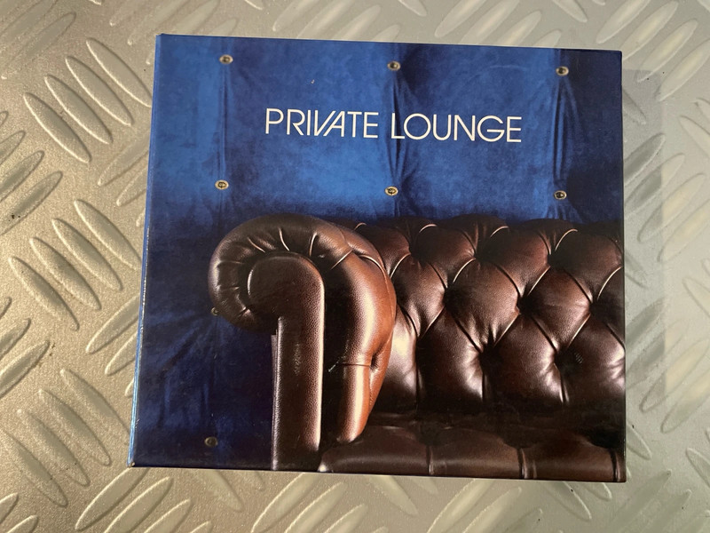 CD private lounge